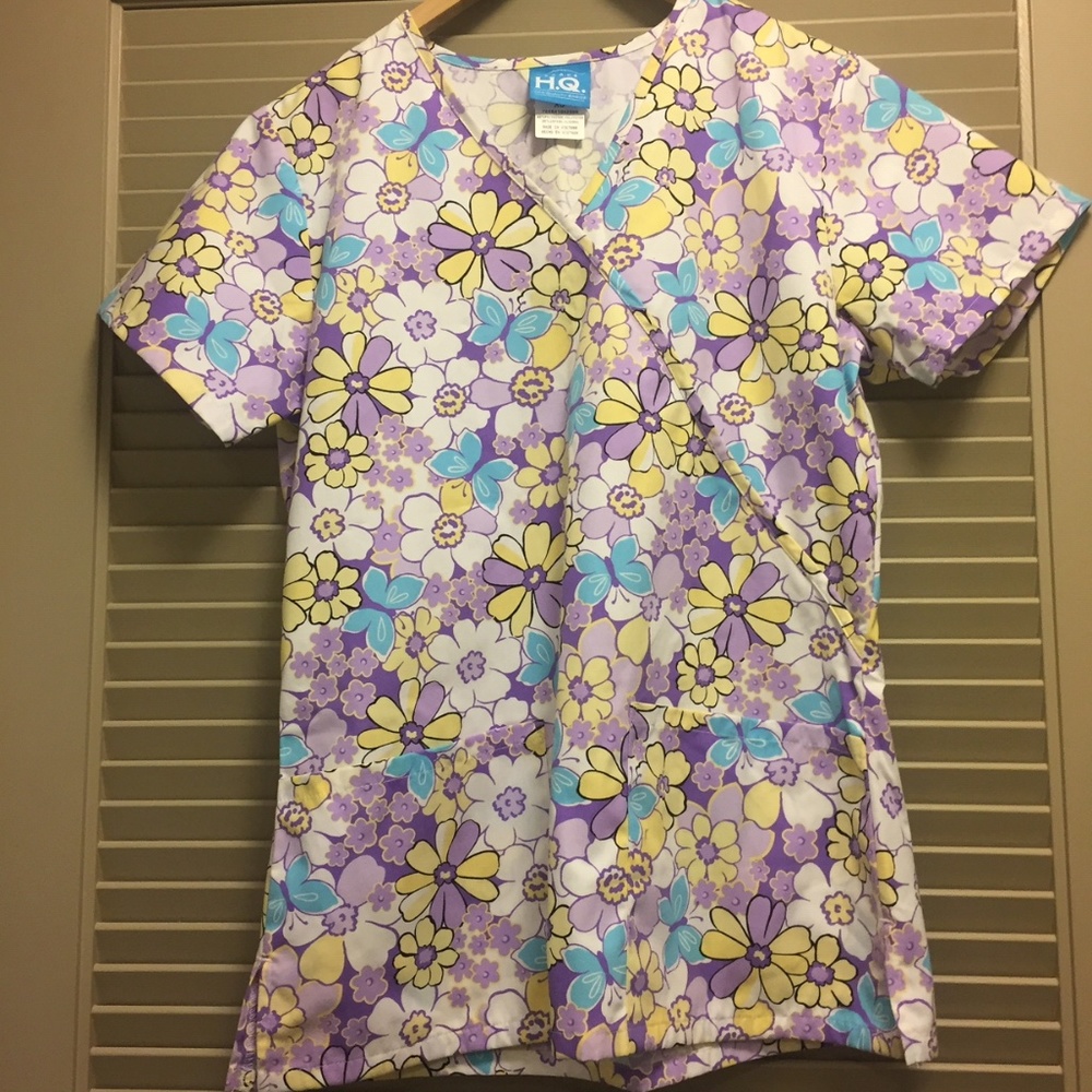 Floral Nursing Shirt
